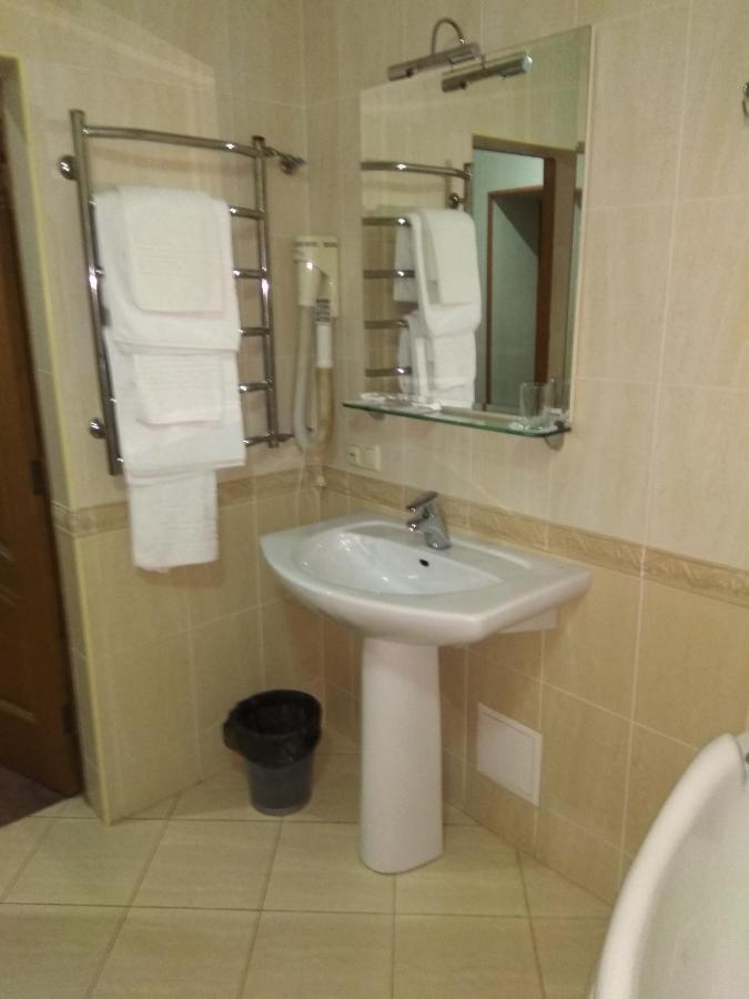 Jolki-Palki Hotel Kremenchuk Exterior foto
